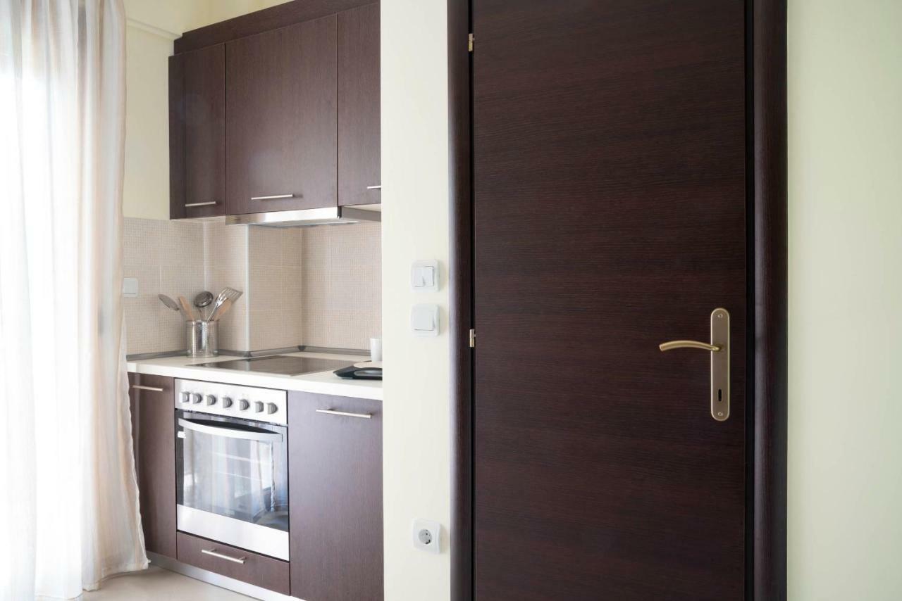 Alexandros Maisonette Nea Moudania Exterior foto