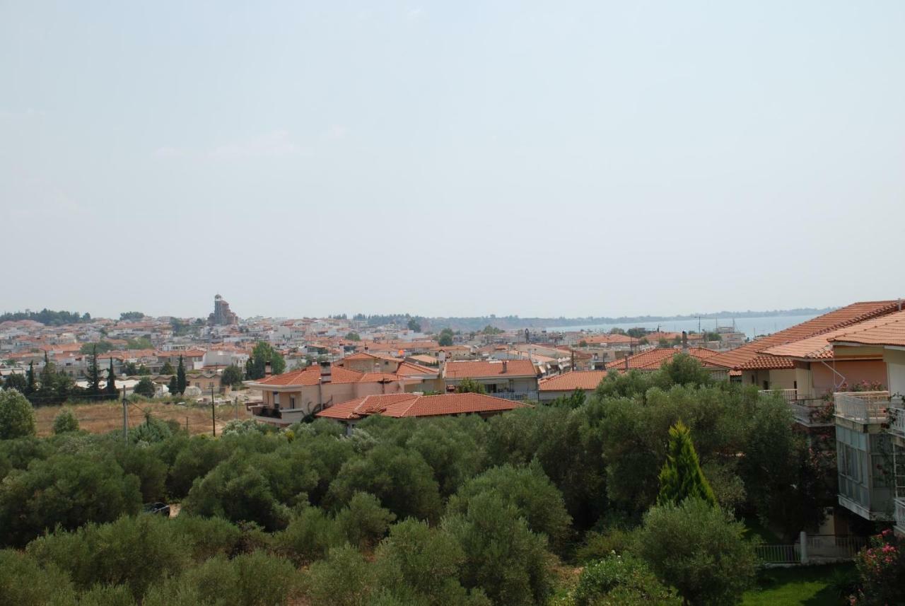 Alexandros Maisonette Nea Moudania Exterior foto
